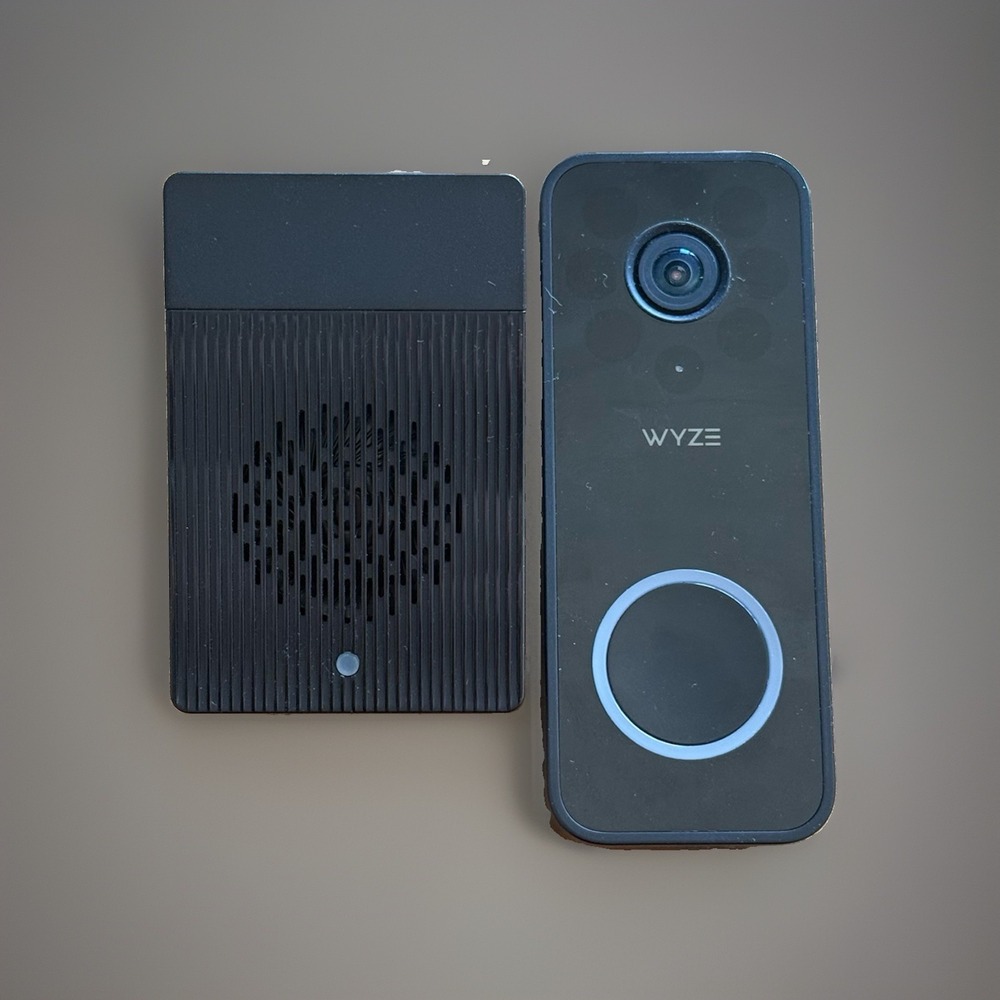 Wyze Video Doorbell V2 Wired 2K HD Smart Camera WVDWDV2 MicroSD Chime UNTESTED
